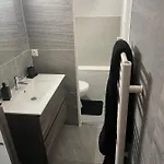 6 Personnes Centre * Sète